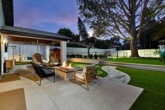 Building Photo - 2140 Mountain Vista Dr
