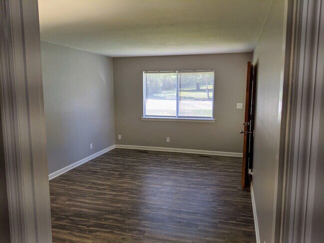 Foto del edificio - 4812 Eula Cir