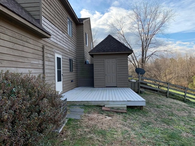Building Photo - 1012 Amber Ridge Rd