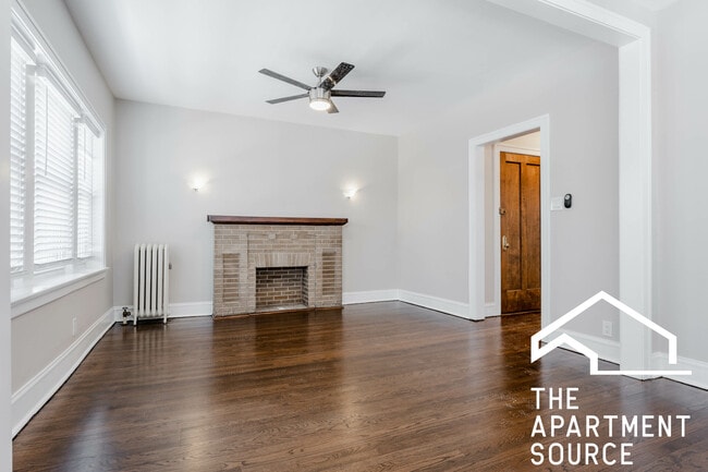 Building Photo - 5306 N Ashland Ave