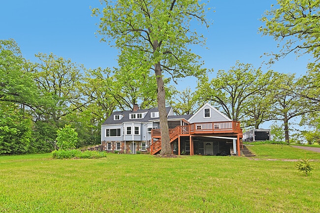 Building Photo - 32584 River Vista Ln