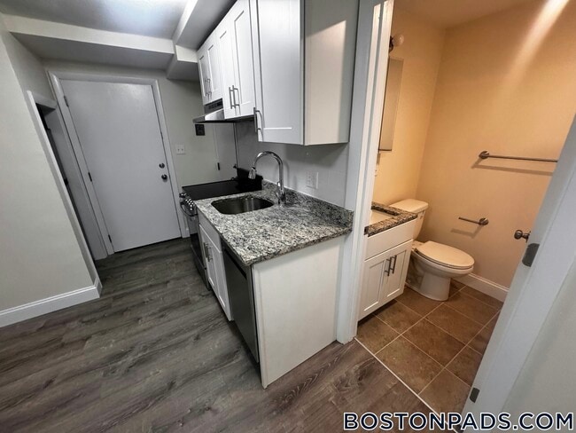 Foto del edificio - 11 River Dr