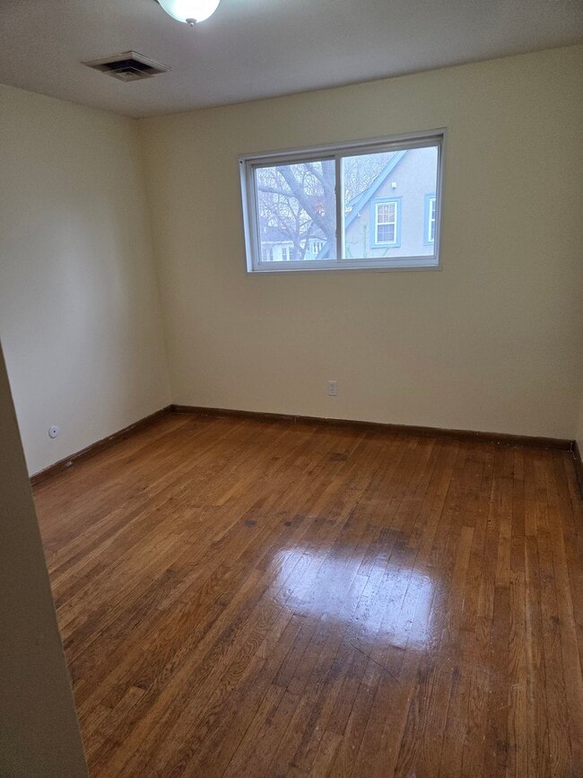 bedroom 2 - 86 Nottinghill Rd