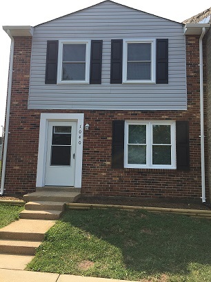 Building Photo - 1040 Wicklow Dr