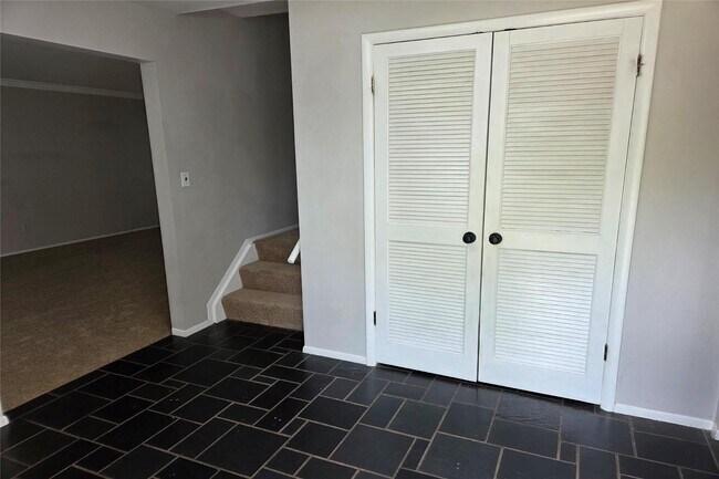 Foto del edificio - 515 Hobnail Cir