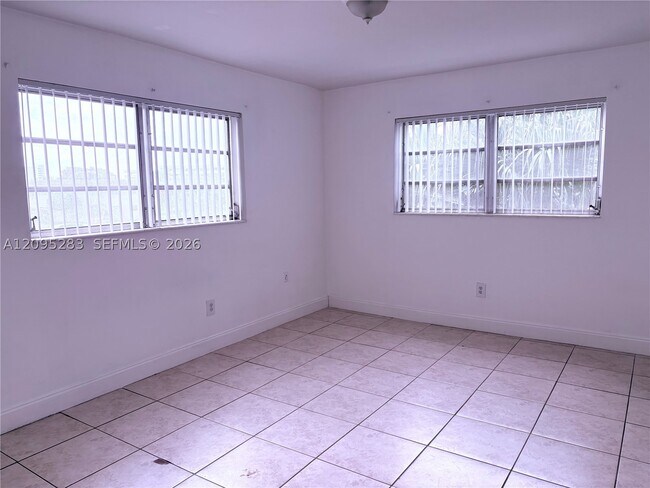 Building Photo - 7410 SW 82nd St