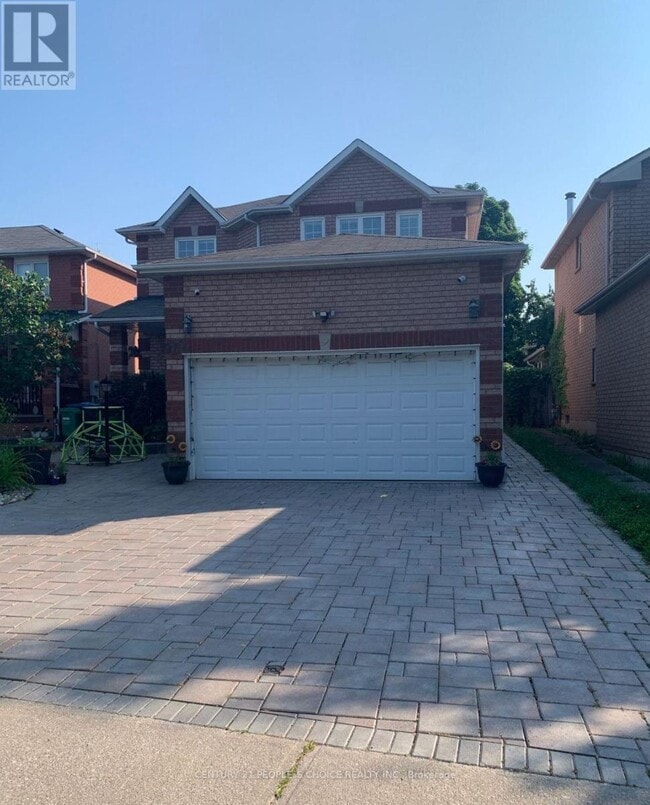 Building Photo - 904 Drysdale Dr