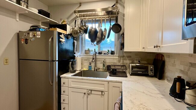 Foto del edificio - 3065 30th St