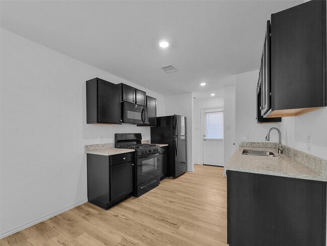 Foto del edificio - 1043 Brighton Orchards Ln