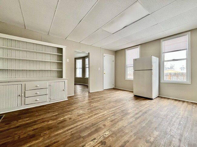 Building Photo - 1544 Terrace St