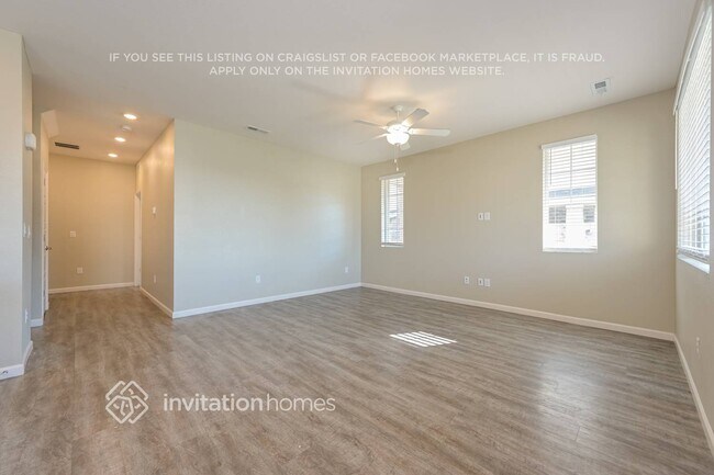 Foto del edificio - 1836 S Flat Rock Way