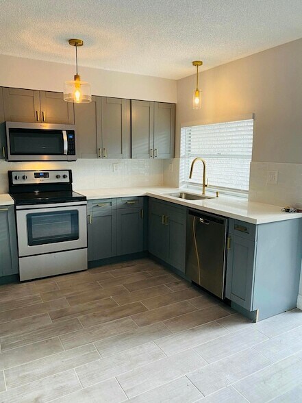 Foto del edificio - 5268 NE 6th Ave