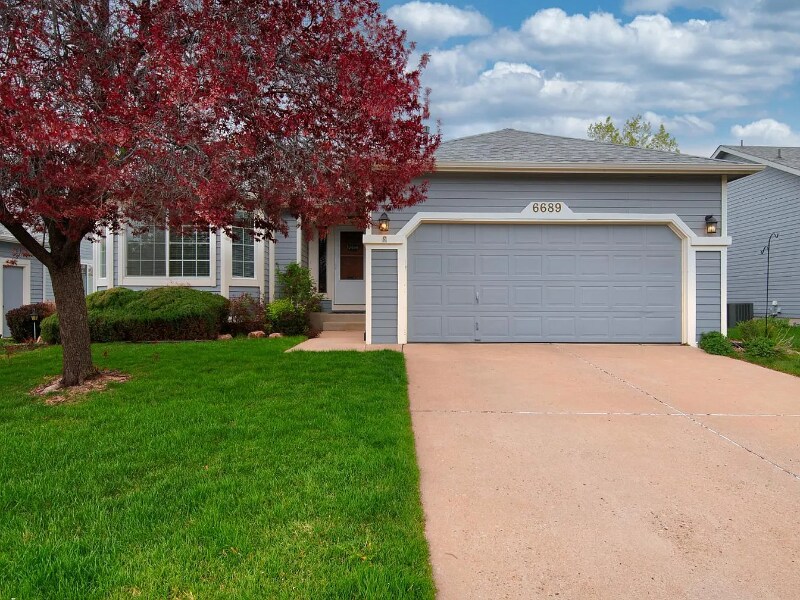 Foto principal - 6689 Showhorse Ct