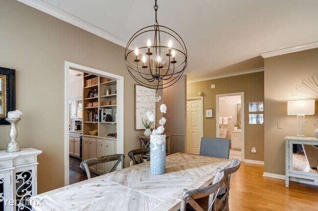 Building Photo - 2 br, 2 bath Condo - 241 Windsor Terrace