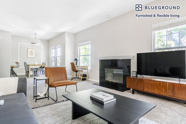 Building Photo - 1850 Nantucket Cir