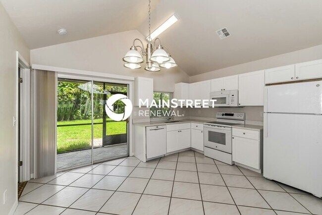 Building Photo - 3 Bedroom Pet-Friendly Home in CAPE CORAL,...
