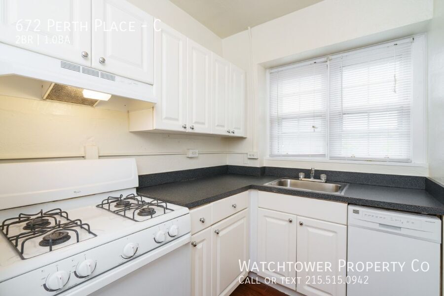 Foto principal - 672 Perth Pl
