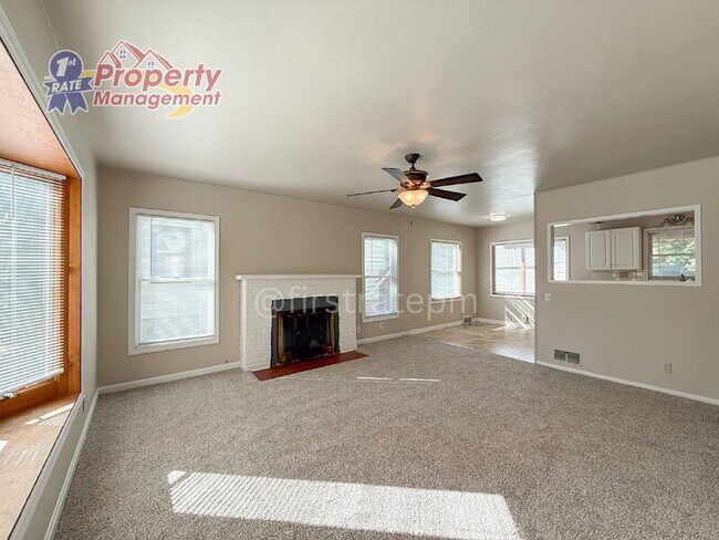 Building Photo - 509 N Atlantic St