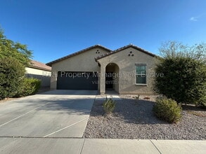 Building Photo - 6512 W Magdalena Ln