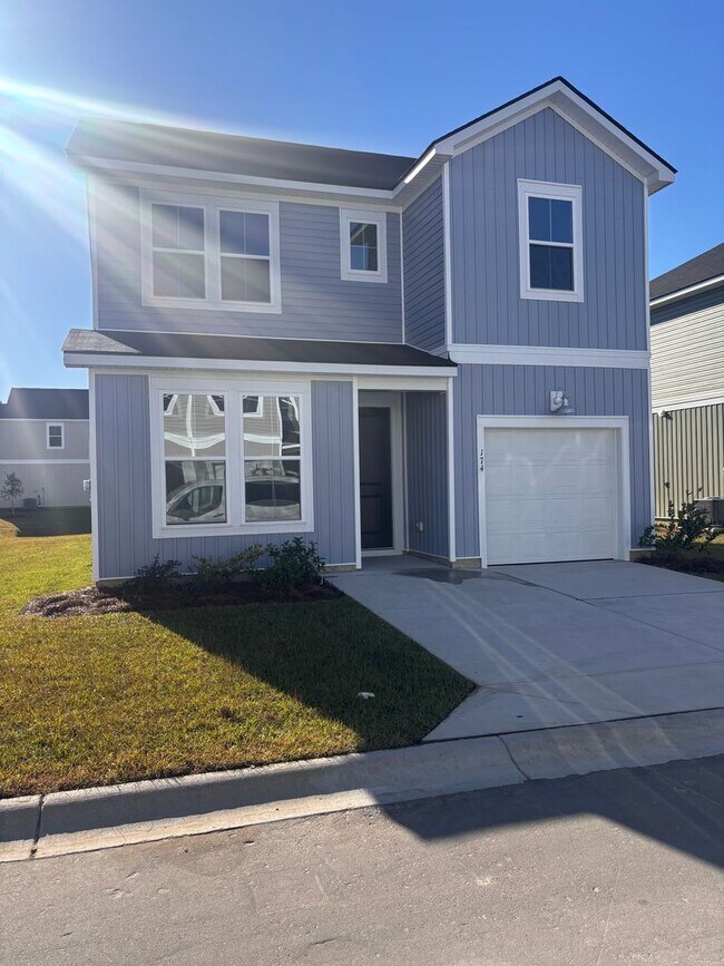 Building Photo - 174 Cypress Holw Dr