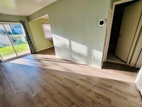 Building Photo - 24 Kearney Dr