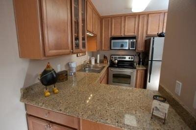 Building Photo - This beautifully maintained upstairs unit ...
