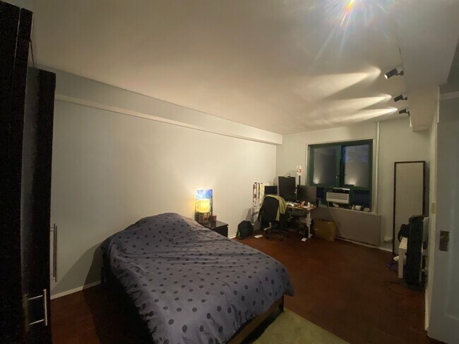 Foto del edificio - 1550 Unionport Rd