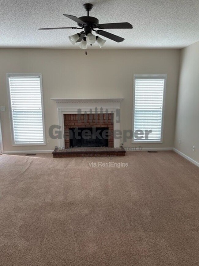 Building Photo - 309 Hambrick Park