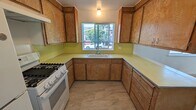 Primary Photo - 1180 Bayview Avenue