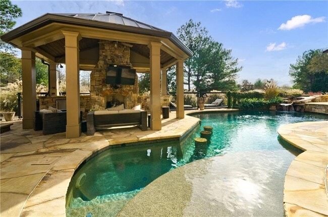 Building Photo - 521 Brendlynn Ct