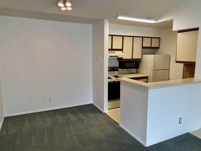 Foto del edificio - 2796 S University Dr