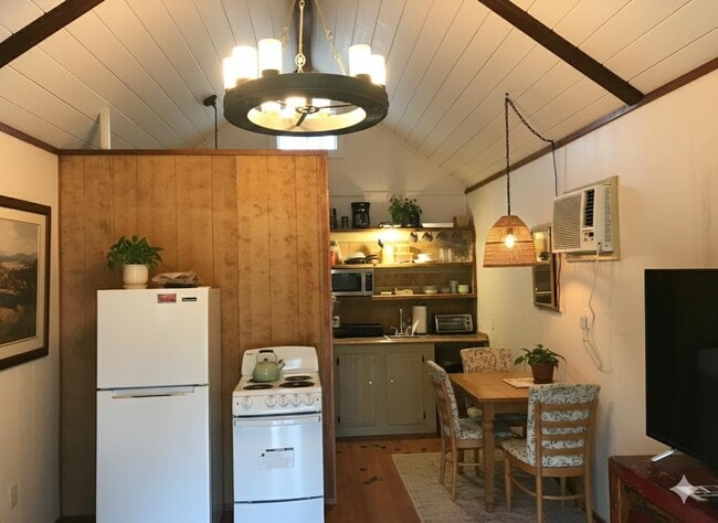 Foto del edificio - 607 Live Oak St