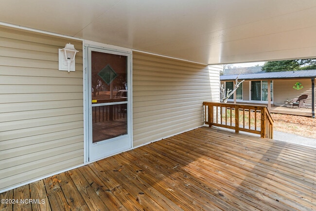 Building Photo - 380 Pearson Cir