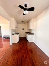 Building Photo - 20957 Bryant St