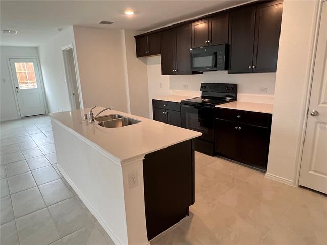 Foto del edificio - 5501 Timber Pt Dr