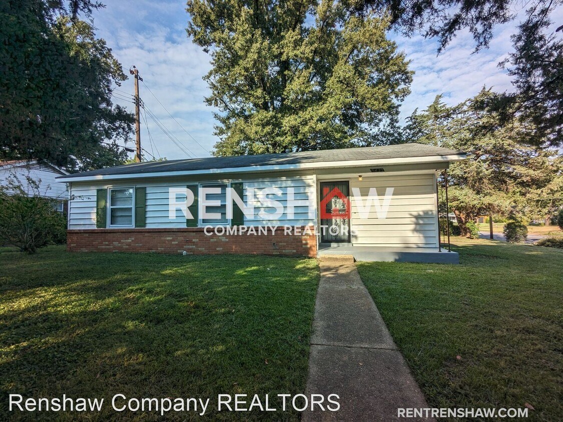 Primary Photo - 3 br, 1 bath House - 5423 Bannock St