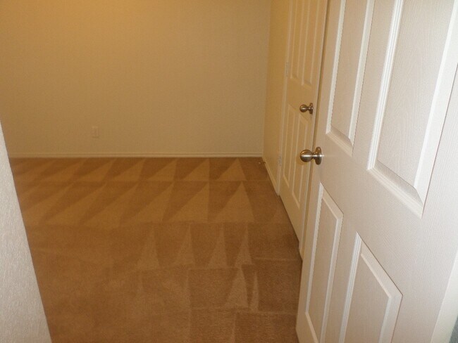 Foto del edificio - 3804 Joshua Taylor Dr