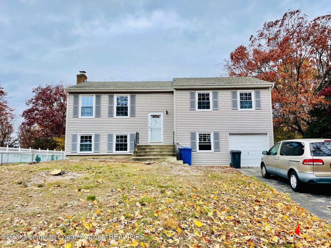 173 Stowe St, Toms River, NJ 08753 House Rental in Toms River, NJ
