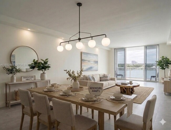 Foto del edificio - 17050 N Bay Rd
