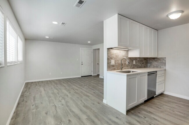 Foto del edificio - 1645 Jay St
