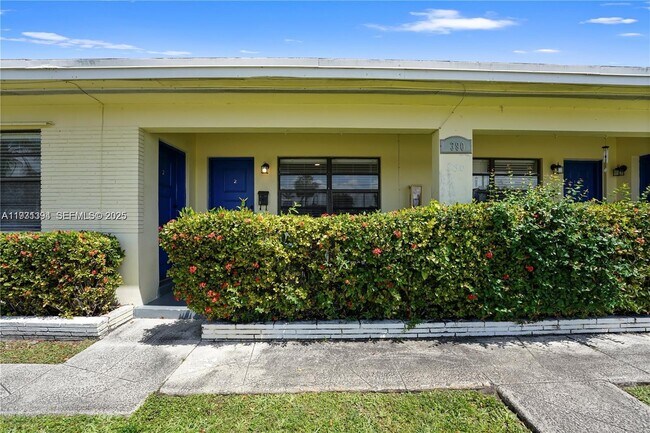 Foto del edificio - 380 SE 12th Ave