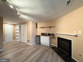 Building Photo - 6502 Brick Hearth Ct