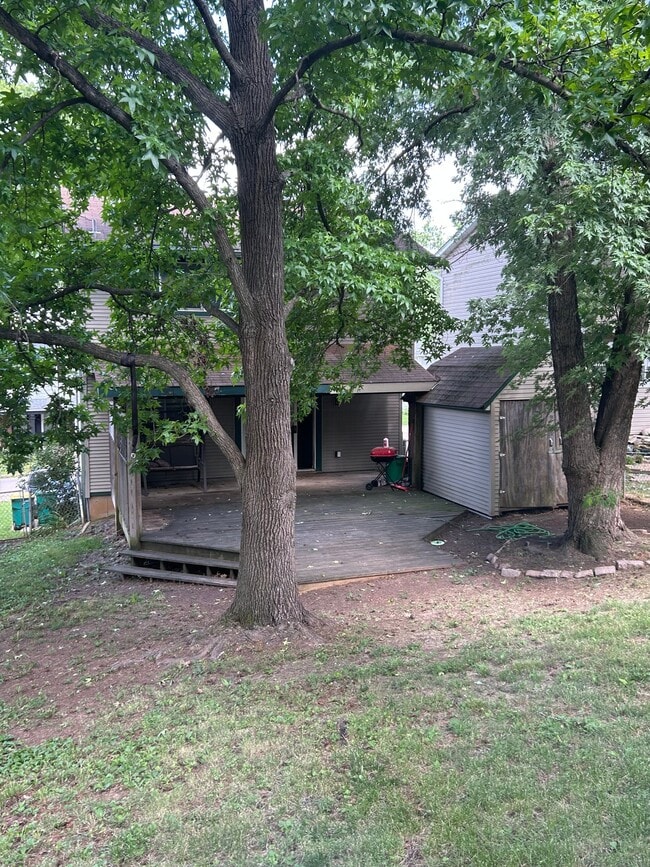 Building Photo - 7119 Wayles Dr