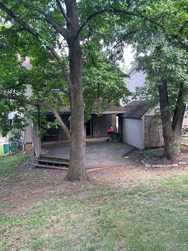 Foto del edificio - 7119 Wayles Dr