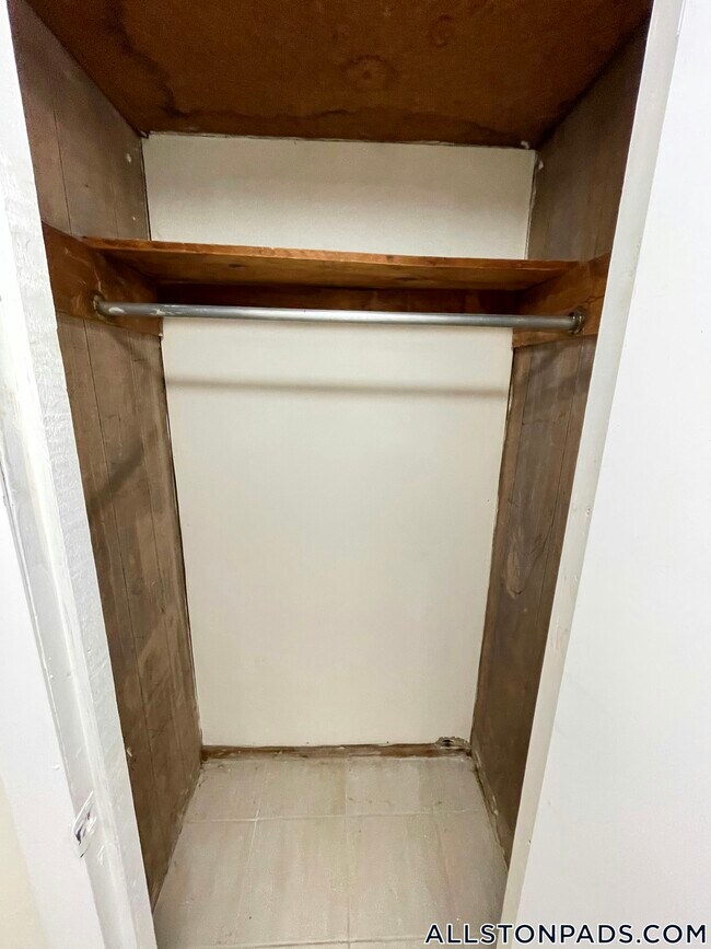 Foto del edificio - 19 Brighton Ave