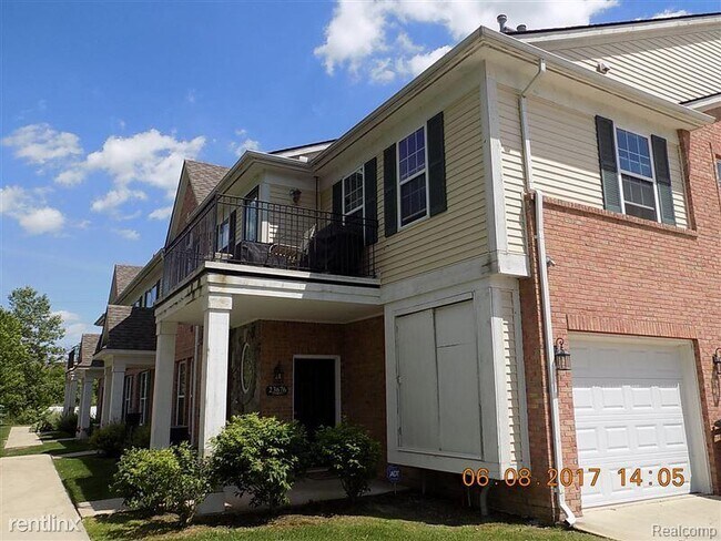 Building Photo - 23680 Northstone Village Dr