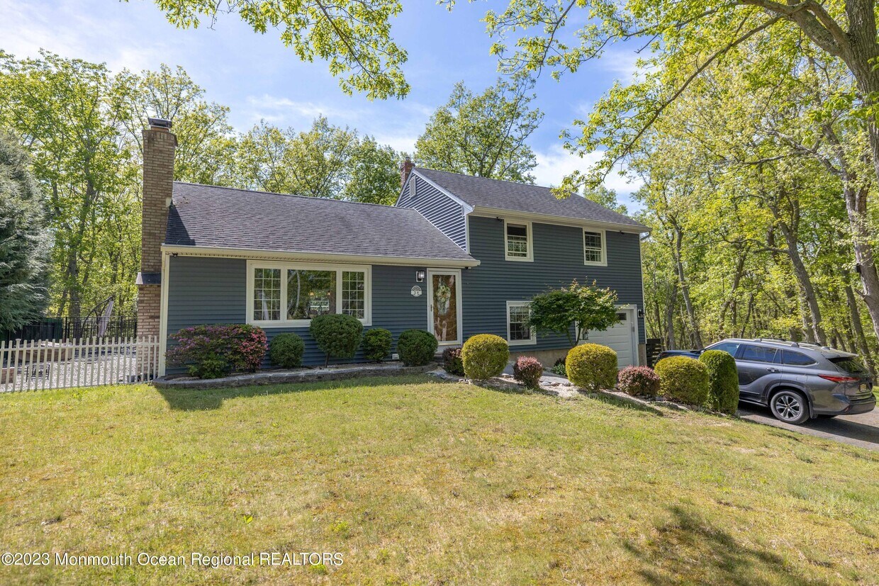 38 Claridge Dr, Jackson Township, NJ 08527 House for Rent in Jackson