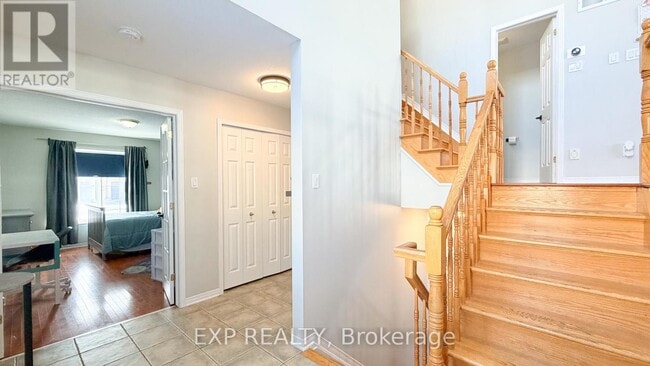 Building Photo - 101 Macassa Cir