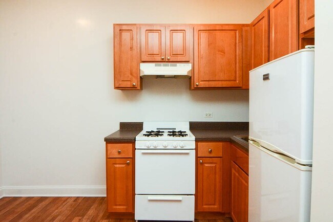 Foto del edificio - 1742 N Humboldt Blvd