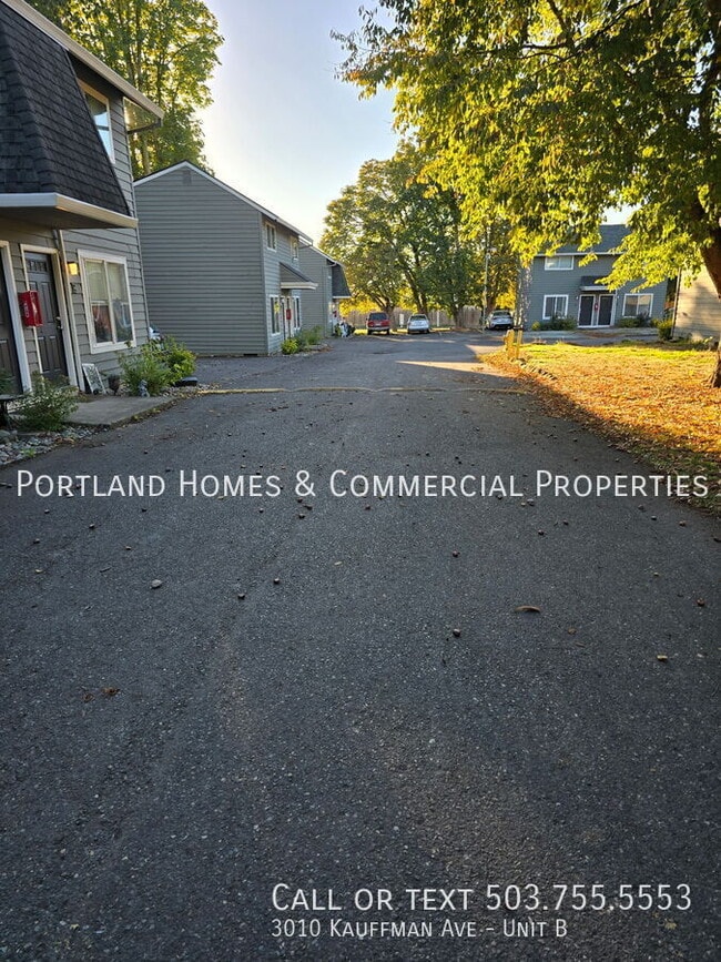 Building Photo - Cedar Village Townhomes